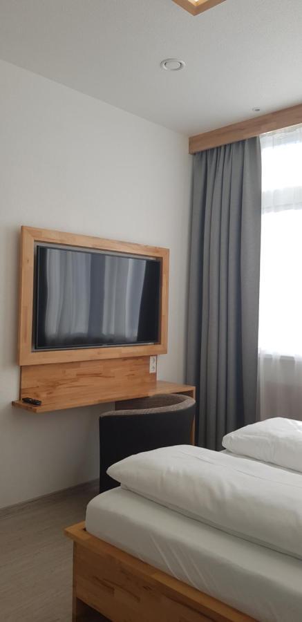 HB 32 Metzingen Hotel Metzingen  Luaran gambar