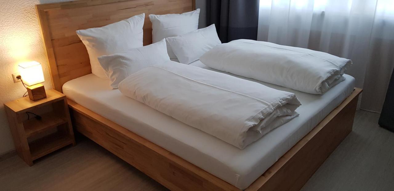 HB 32 Metzingen Hotel Metzingen  Luaran gambar