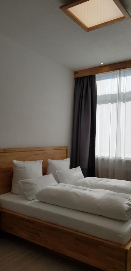 HB 32 Metzingen Hotel Metzingen  Luaran gambar
