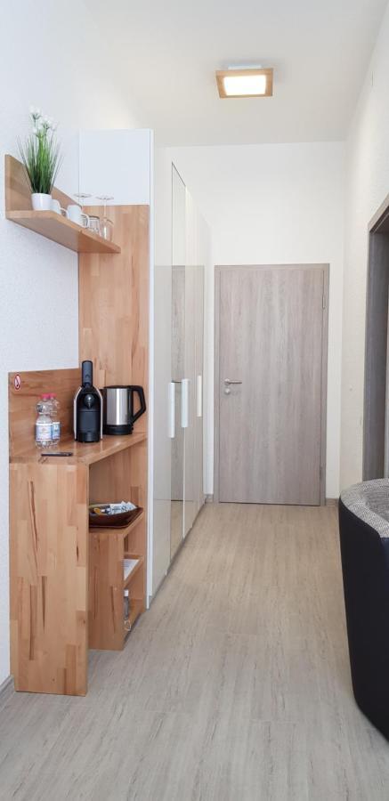 HB 32 Metzingen Hotel Metzingen  Luaran gambar